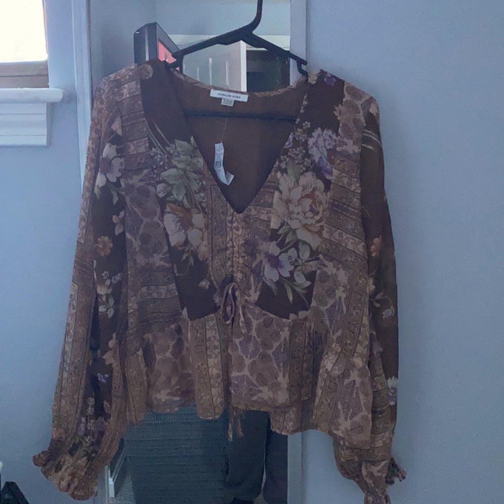 NWT American Eagle cropped blouse